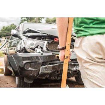 Building a Strong Whiplash Case Collecting Evidence After a Car Accident